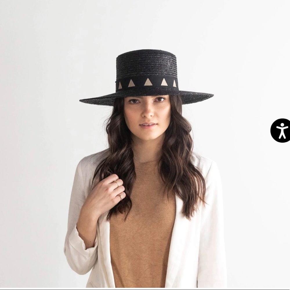 Gigi Pip black boater hat